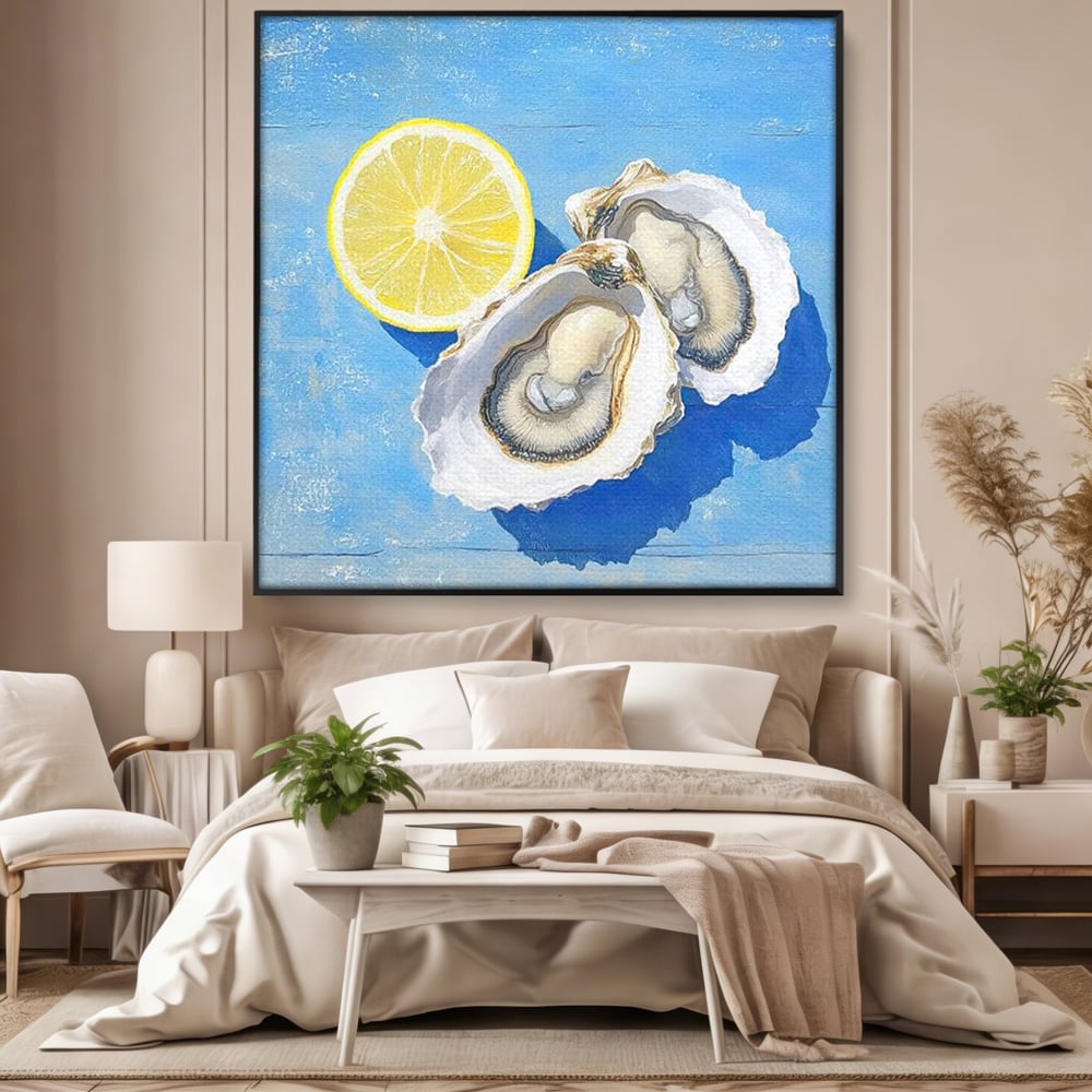 Tablou canvas cu pictura stridii deschise cu lamaie pe fundal albastru, in rama de aluminiu negru, pe perete intr-un dormitor